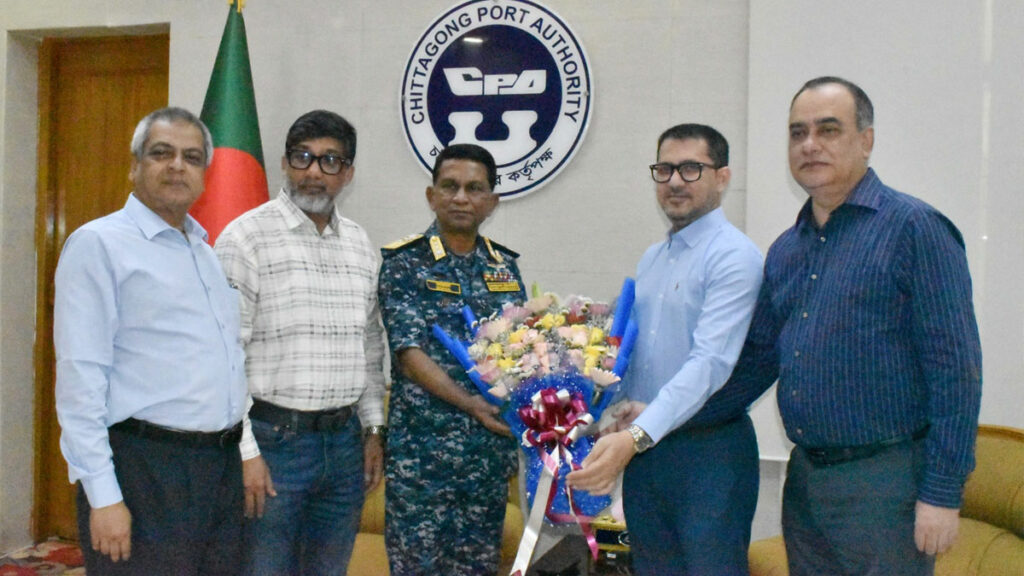 বন্দর চেয়ারম্যানের সাথে বিজিএমইএ নেতৃবৃন্দের সৌজন্য সাক্ষাৎ