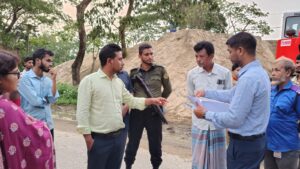 বোয়ালখালীতে অবৈধ বালু উত্তোলনের বিরুদ্ধে প্রশাসনের অভিযান