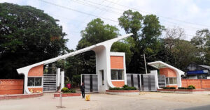 চুয়েটের অচলাবস্থা নিরসনে ৬ সদস্যের পরামর্শক কমিটি গঠন